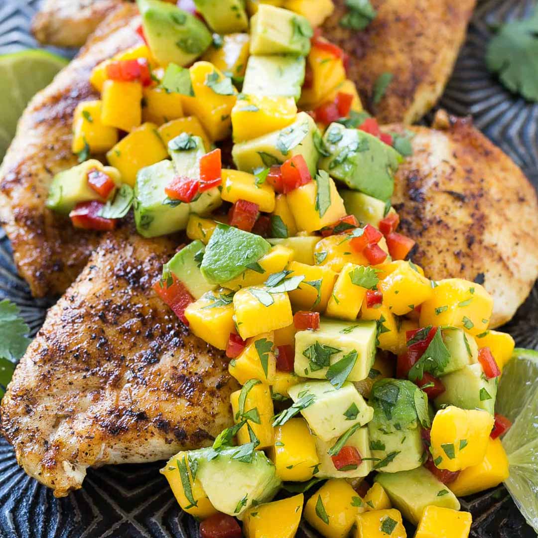 Grilled chicken with mango salsa